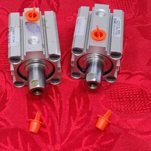2X SMC CDQ2WB32-15D Compact Pneumatic Cylinder 32mm Bore 15mm Stroke Lot Of 2